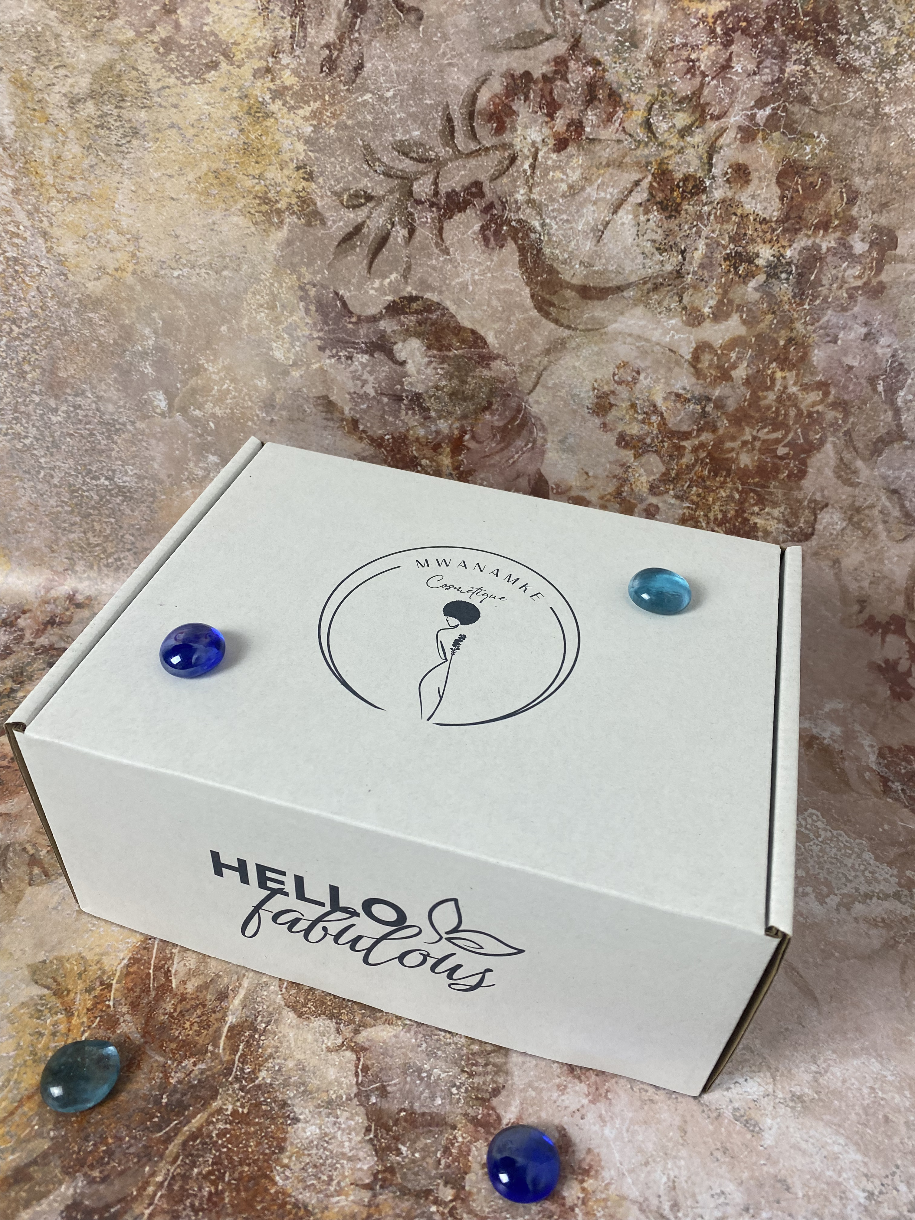 Box Mwanamke Cosmétique